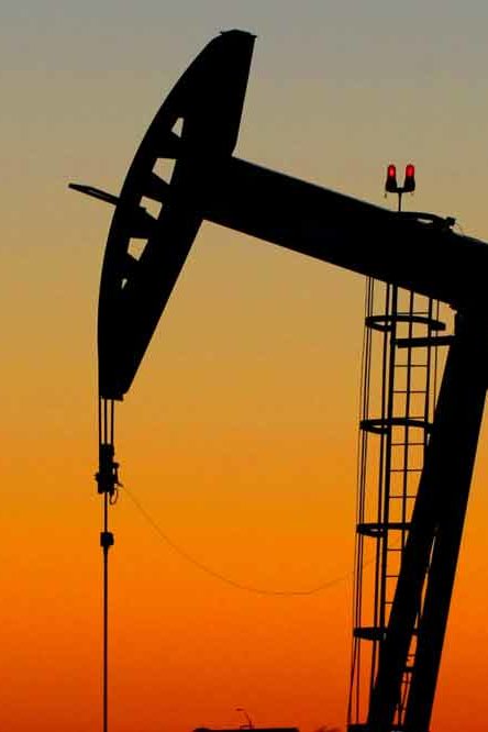 oil well and tank monitor