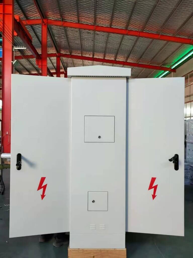 Smart cabinet for 5G autonomous vehicle Smart cabinet for 5G autonomous vehicle3