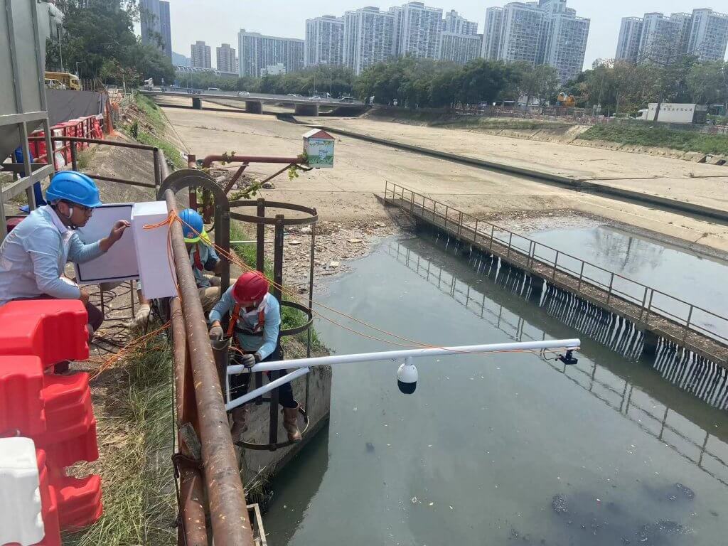 HONG KONG WATER LEVEL 9