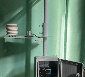 Farm water pump4 Weather sensor