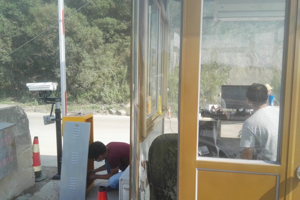 Barrier Gate、IP Camera